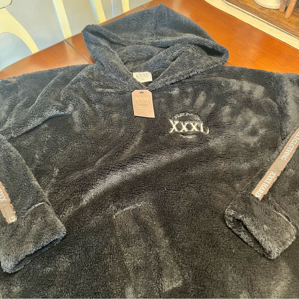 Explosive Fibres Polar Hoodie